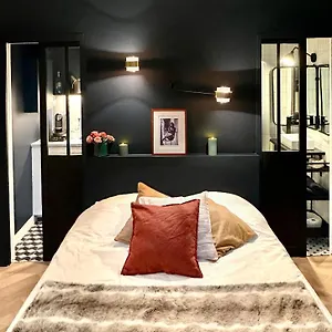 Cosy & Independant, Au Calme Sur Cour Interieure , Paris France